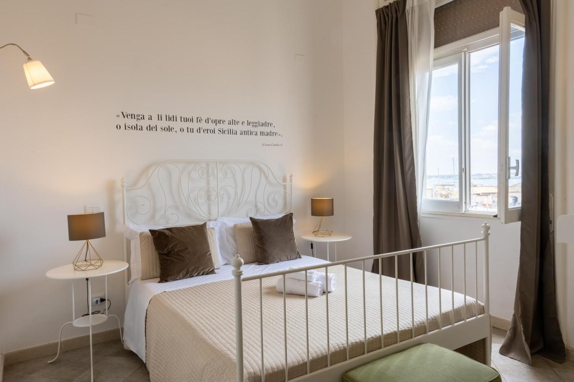Bed and Breakfast Casa Dei Re Syracuse Esterno foto
